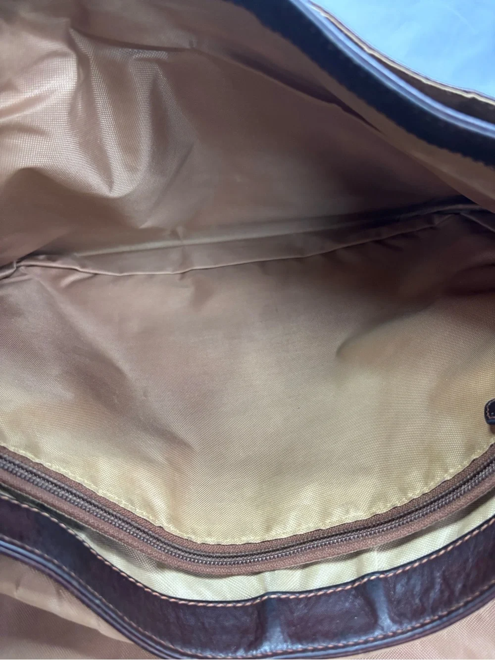Vintage Y2K Osgoode Marley Full-Grain Leather Messenger Bag